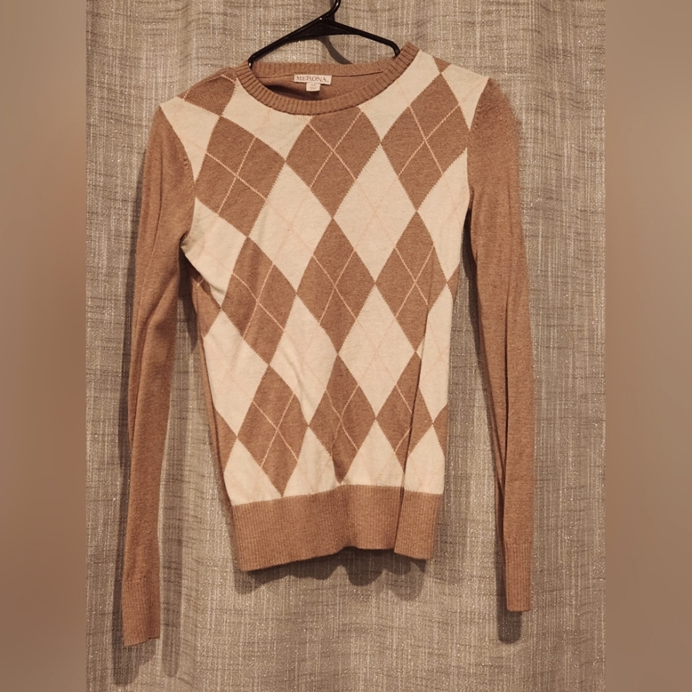 XS Merona argyle sweater
